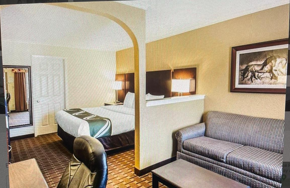 Quality Inn & Suites Абилин Екстериор снимка